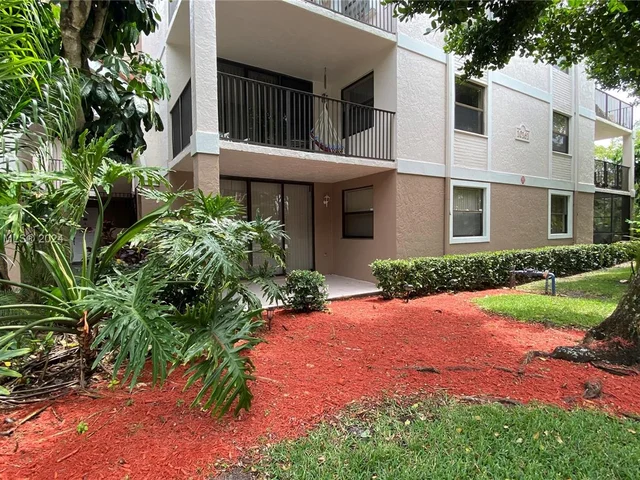 10141 W Sunrise Blvd # 203, Plantation FL 33322
