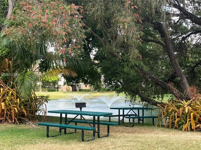 10141 W Sunrise Blvd # 203, Plantation FL 33322