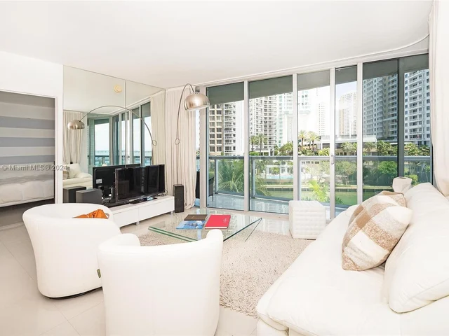495 Brickell Ave # 520, Miami FL 33131