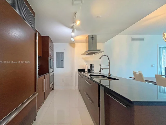 495 Brickell Ave # 520, Miami FL 33131