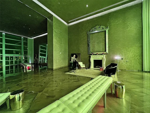 495 Brickell Ave # 520, Miami FL 33131