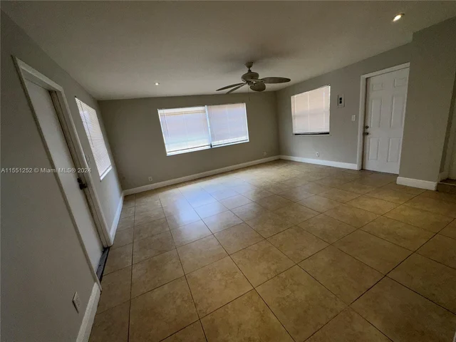 1414 NE 12th St # 1414, Fort Lauderdale FL 33304