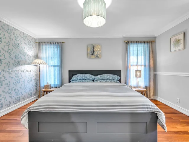 303 NW 41st Ave, Deerfield Beach FL 33442