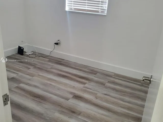 16935 SW 93 ave, Palmetto Bay FL 33157