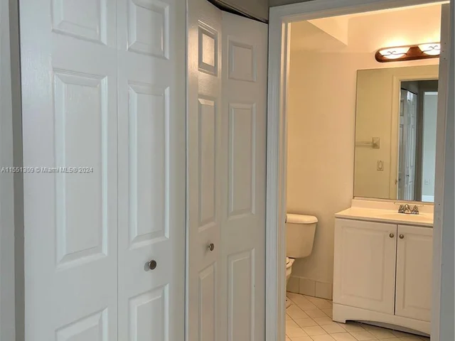 2243 NW 170th Ave # 2243, Pembroke Pines FL 33028