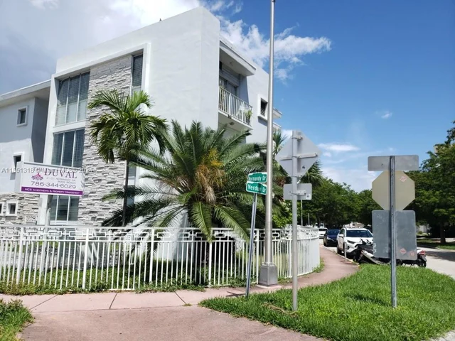 2101 NORMANDY DRIVE # 204, Miami Beach FL 33141