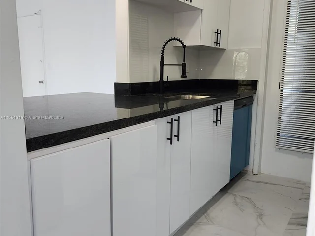 2101 NORMANDY DRIVE # 204, Miami Beach FL 33141