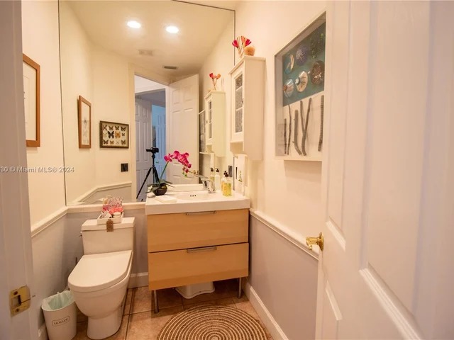 563 NW 120th Dr, Coral Springs FL 33071