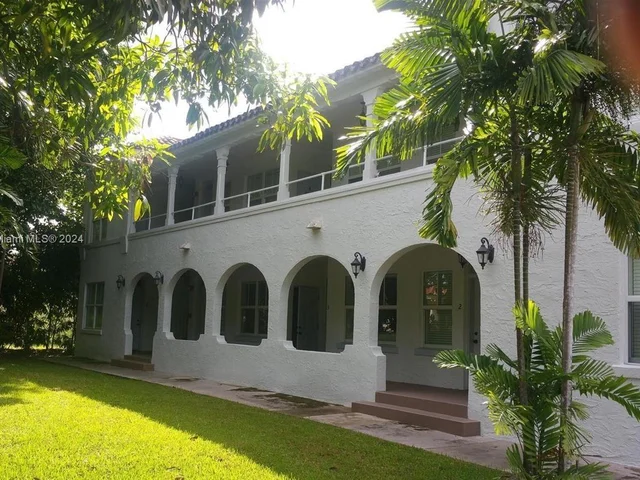 119 Cibao Ct # 4, Coral Gables FL 33134