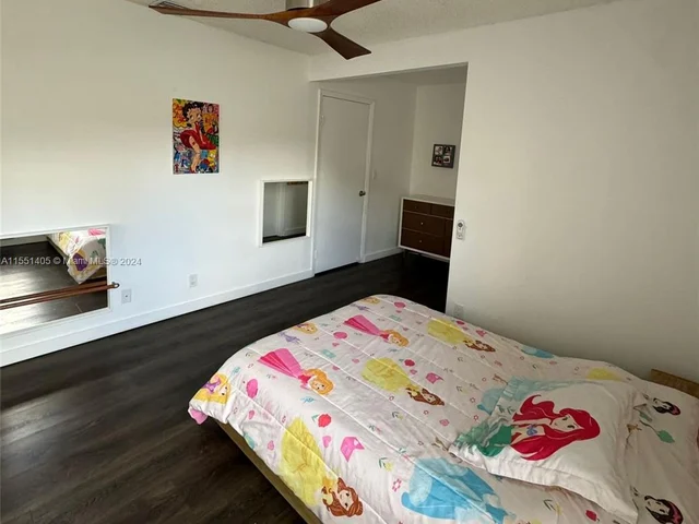 6027 NW 91st Ave, Tamarac FL 33321