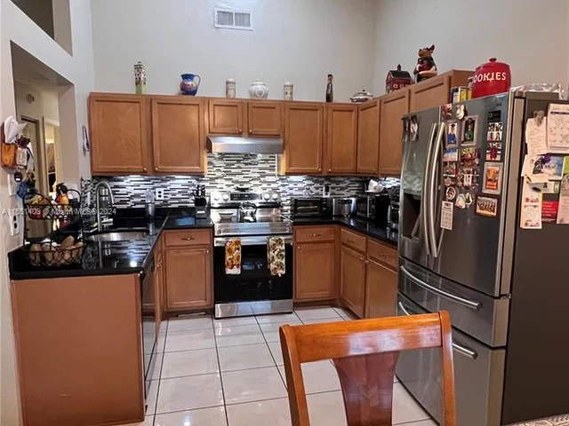 1741 SW 85th Ave, Miramar FL 33025