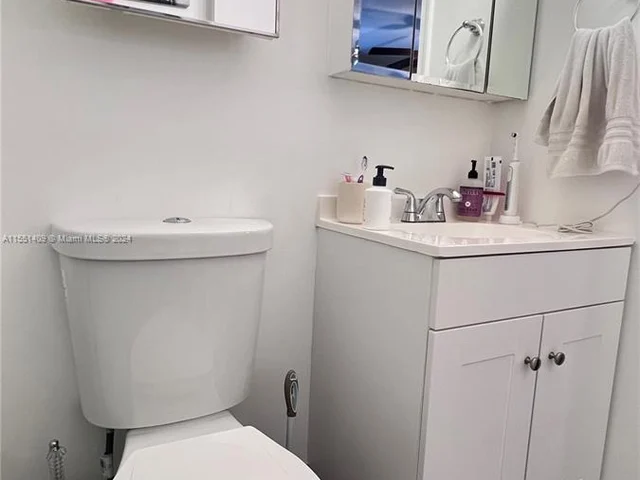 1741 SW 85th Ave, Miramar FL 33025