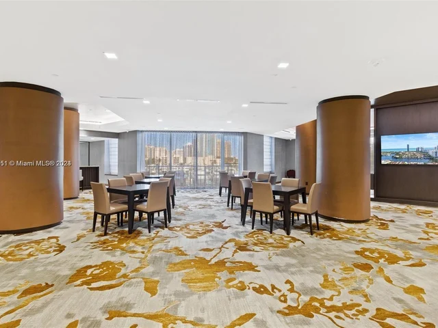 19500 Turnberry Way, Unit 18A, Aventura FL 33180