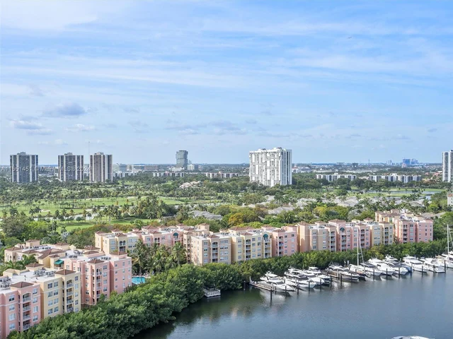 19500 Turnberry Way, Unit 18A, Aventura FL 33180