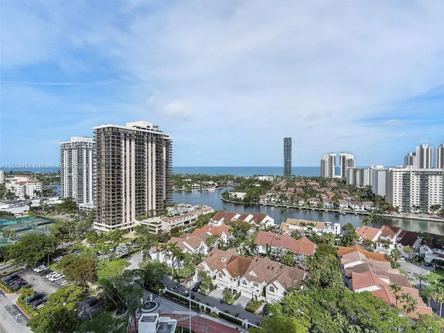 19500 Turnberry Way, Unit 18A, Aventura FL 33180