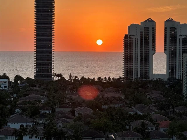 19500 Turnberry Way, Unit 18A, Aventura FL 33180