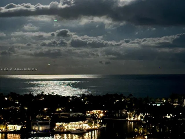 19500 Turnberry Way, Unit 18A, Aventura FL 33180