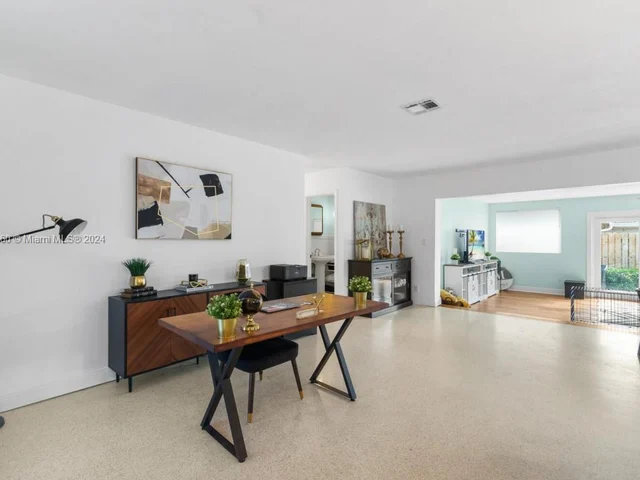 6340 NE 21st Rd, Fort Lauderdale FL 33308