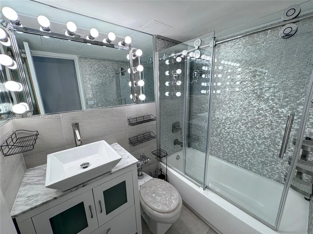 1500 Bay Rd # 920S, Miami Beach FL 33139