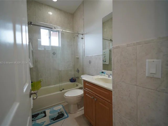 2832 SW 139th Ct, Miami FL 33175