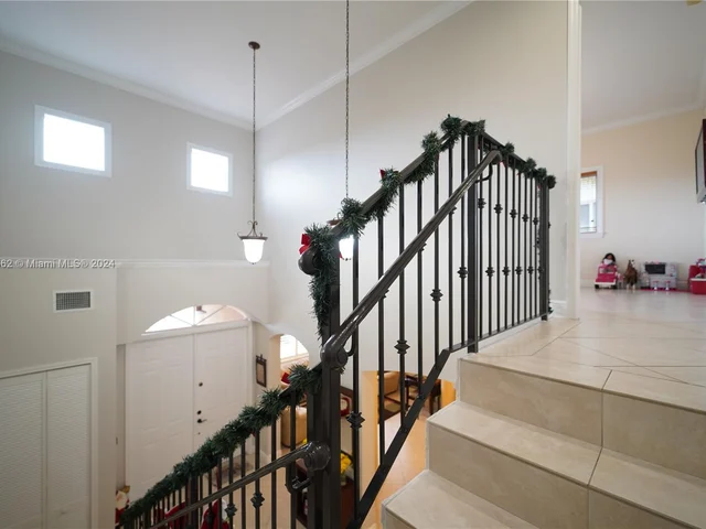 2832 SW 139th Ct, Miami FL 33175