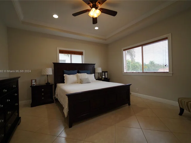 2832 SW 139th Ct, Miami FL 33175