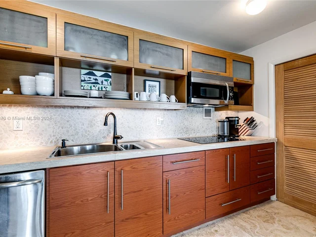 1200 West Ave # 426, Miami Beach FL 33139