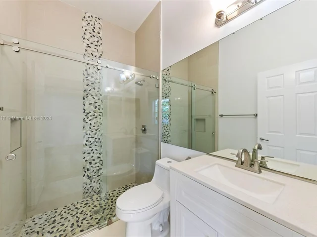 15001 SW 33rd St # 15001, Davie FL 33331