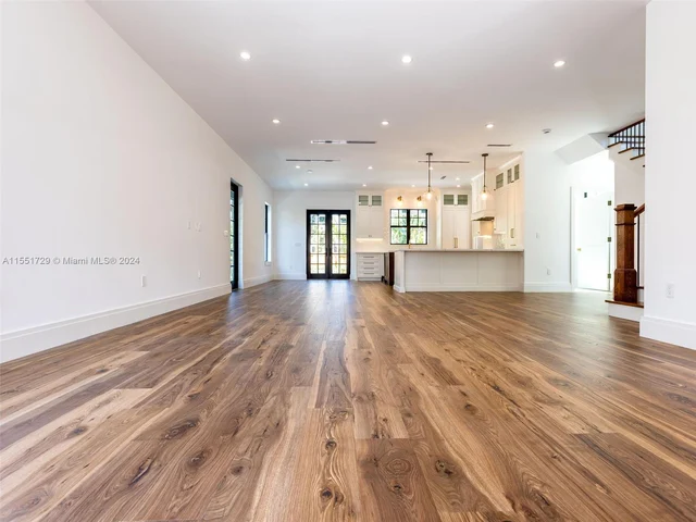 611 Sunset Rd, West Palm Beach FL 33401