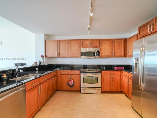 8395 SW 73rd Ave # 902, Miami FL 33143