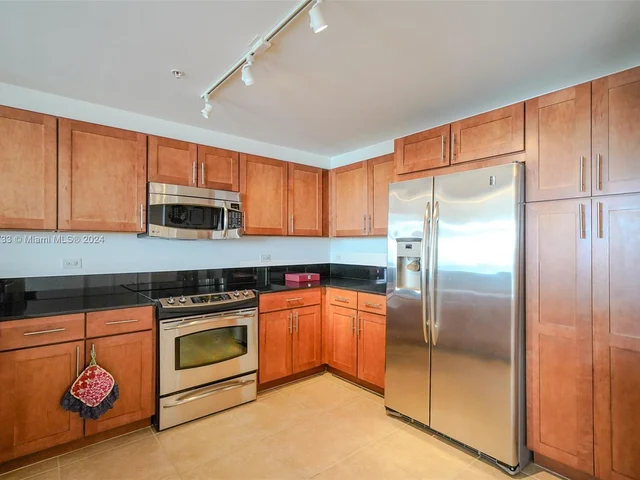 8395 SW 73rd Ave # 902, Miami FL 33143