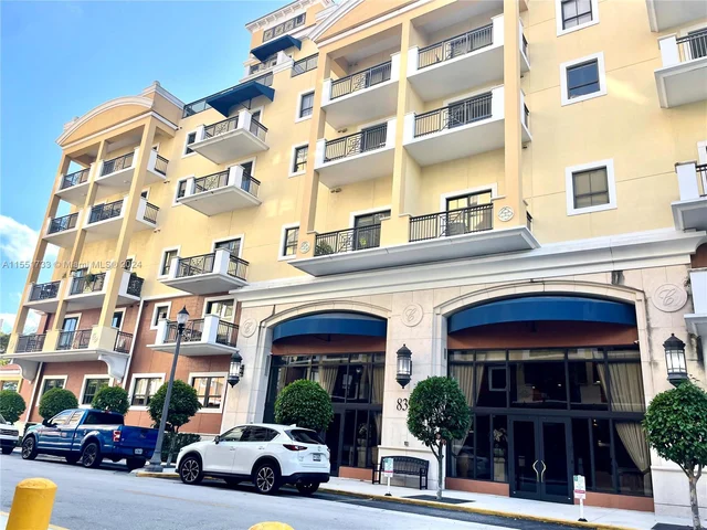 8395 SW 73rd Ave # 902, Miami FL 33143