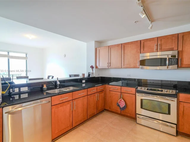 8395 SW 73rd Ave # 902, Miami FL 33143