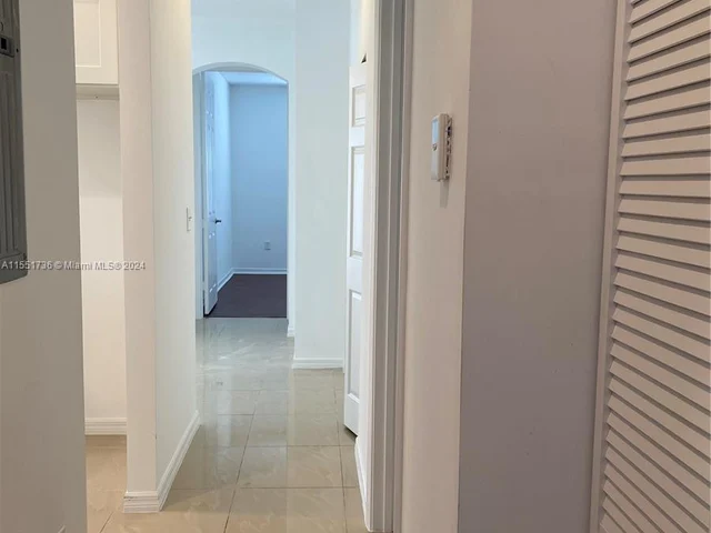 987 NE 42nd Ter, Homestead FL 33033