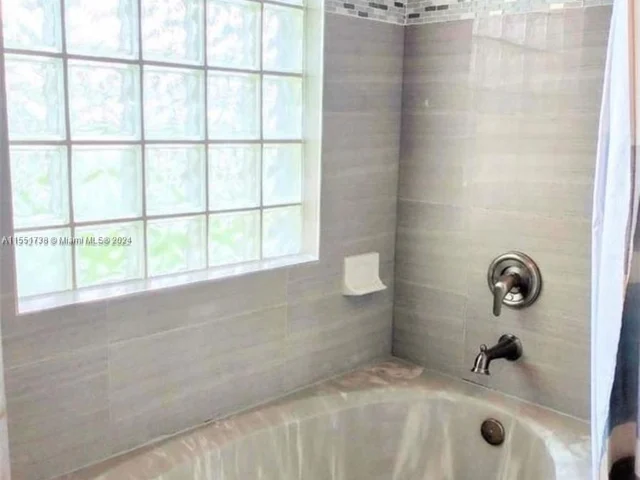 14851 SW 177th Ter, Miami FL 33187