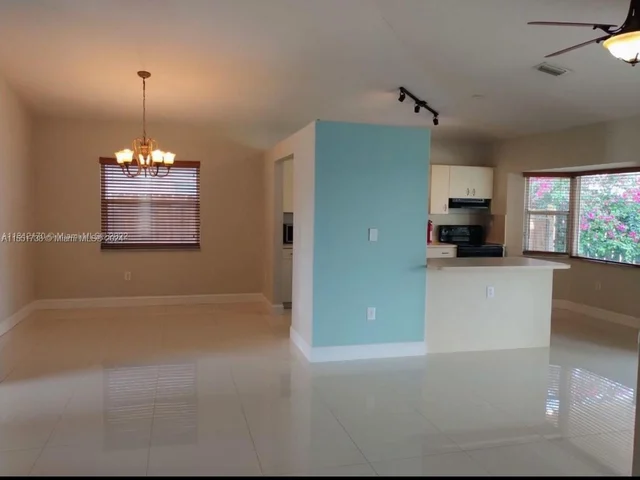 14851 SW 177th Ter, Miami FL 33187