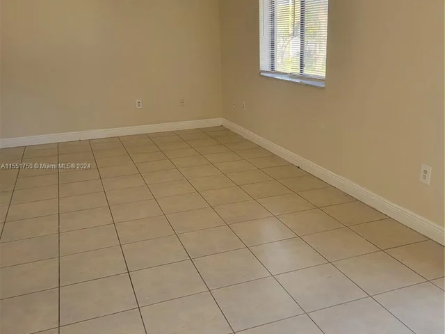 3240 Coral Lake Ln # 3240, Coral Springs FL 33065