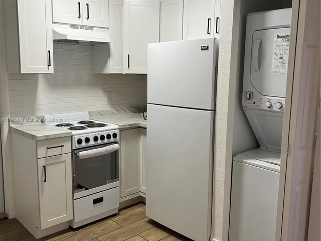 1744 Madison St # 1, Hollywood FL 33020