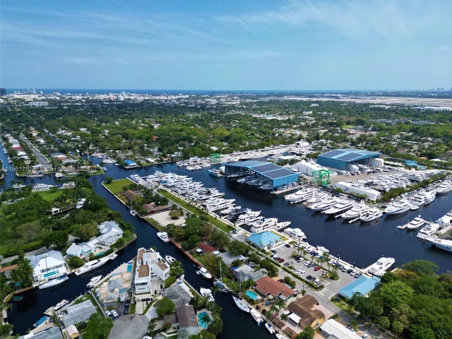 1513 SW 18th Ave, Fort Lauderdale FL 33312