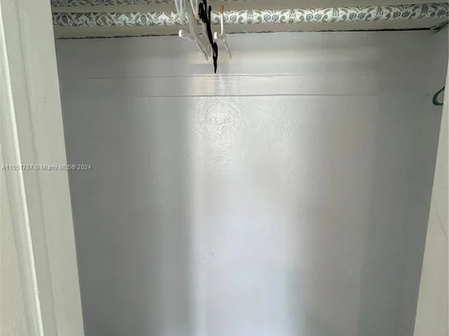 2230 Douglas St # A, Hollywood FL 33020