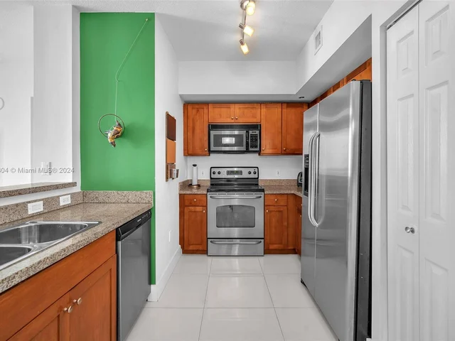 1723 SW 2nd Ave # 1001, Miami FL 33129