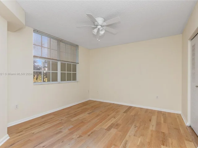 1919 Van Buren St # 402A, Hollywood FL 33020