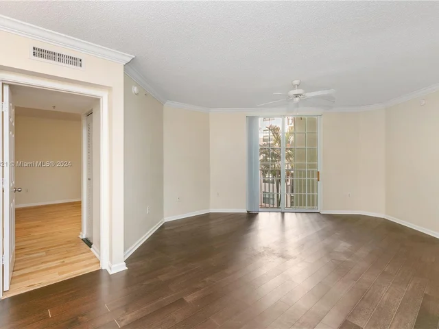 1919 Van Buren St # 402A, Hollywood FL 33020