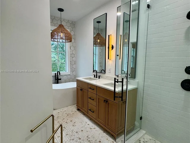 1873 NW 12th St, Boca Raton FL 33486