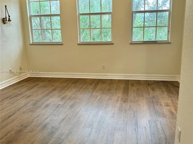 1873 NW 12th St, Boca Raton FL 33486