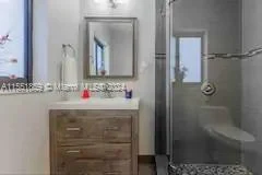 40 NW 65th St, Miami FL 33150