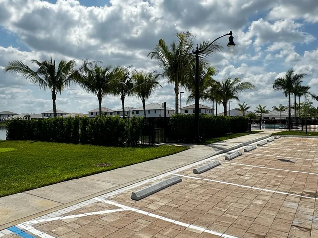 4194 SW 175th Ter, Miramar FL 33029