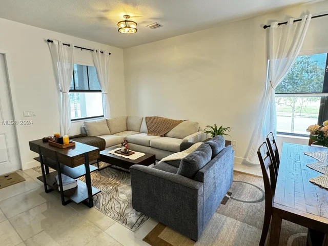 4194 SW 175th Ter, Miramar FL 33029