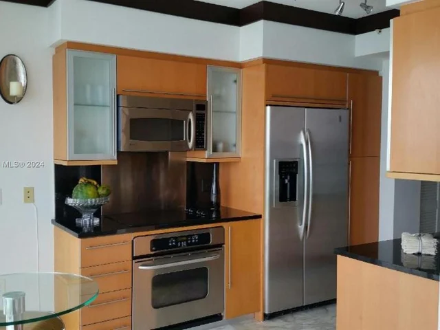 6365 Collins Ave # 3304, Miami Beach FL 33141