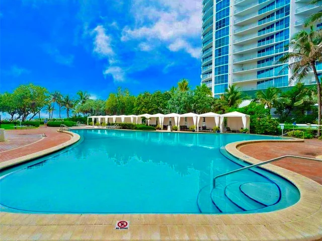 3001 S Ocean Dr # 1041, Hollywood FL 33019